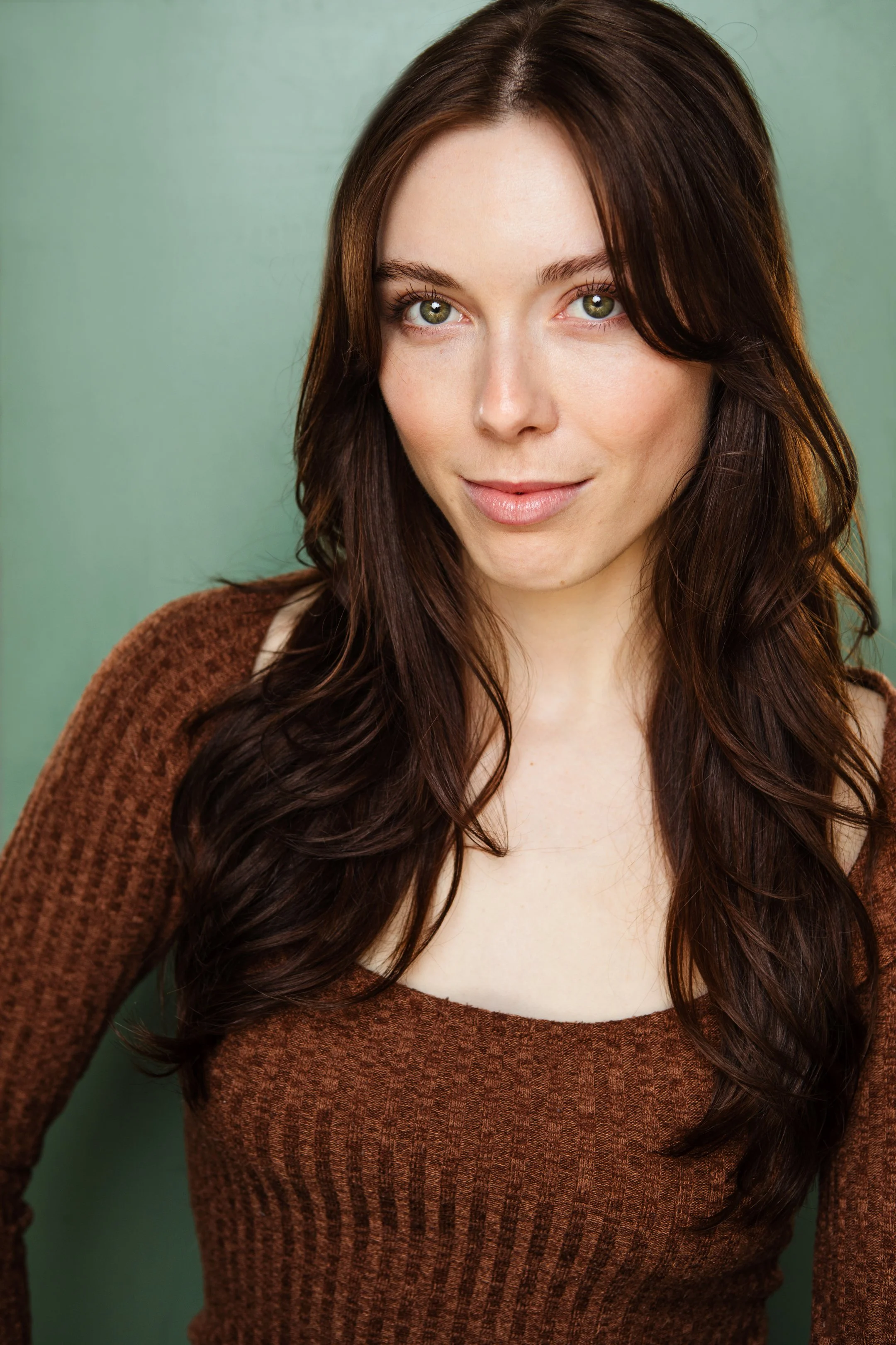Amber Rossi Headshot.jpg