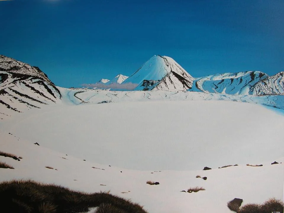 Blue_Lake_Tongariro_Crossing.jpg