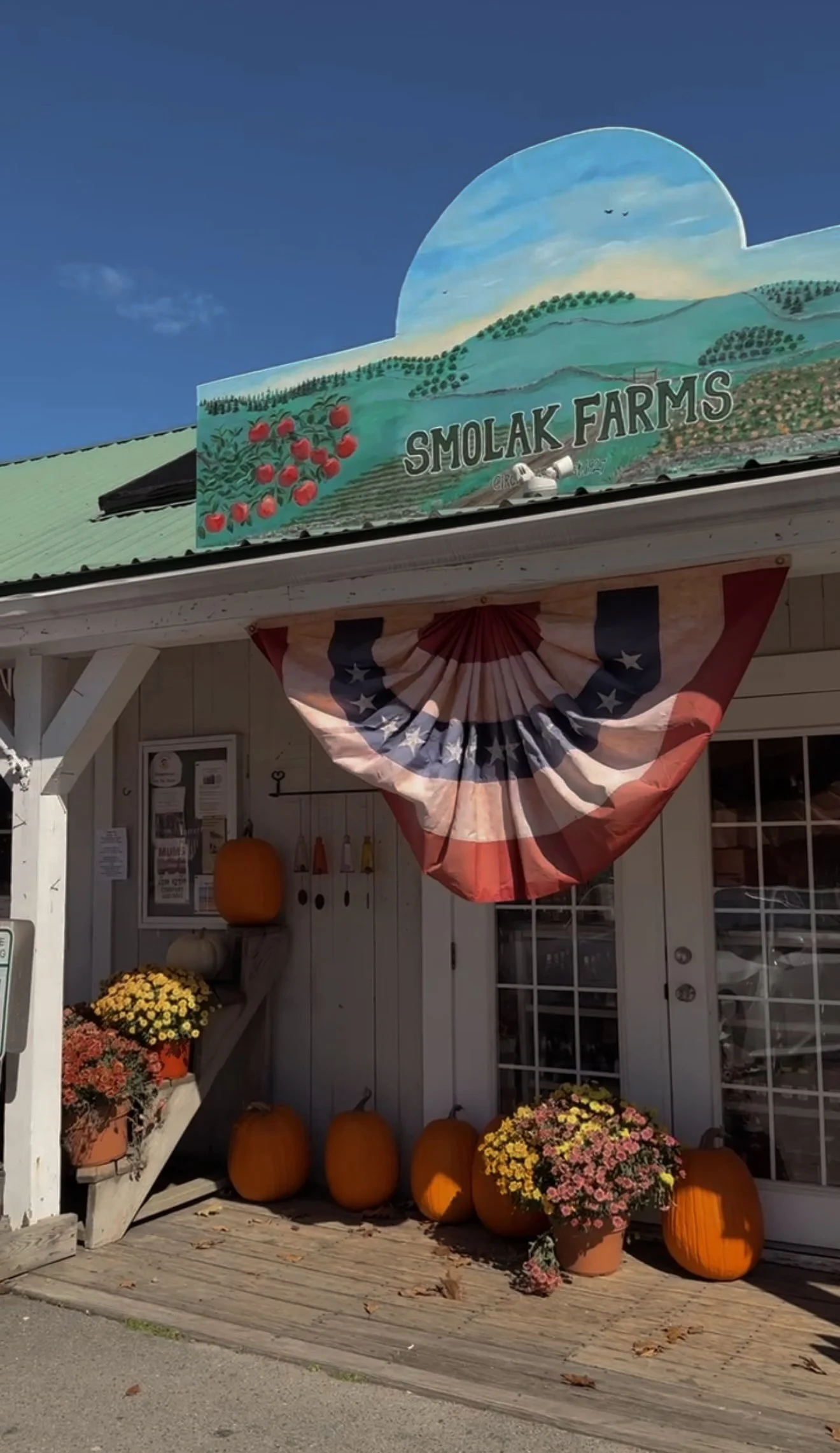 smolak farms in fall.JPG