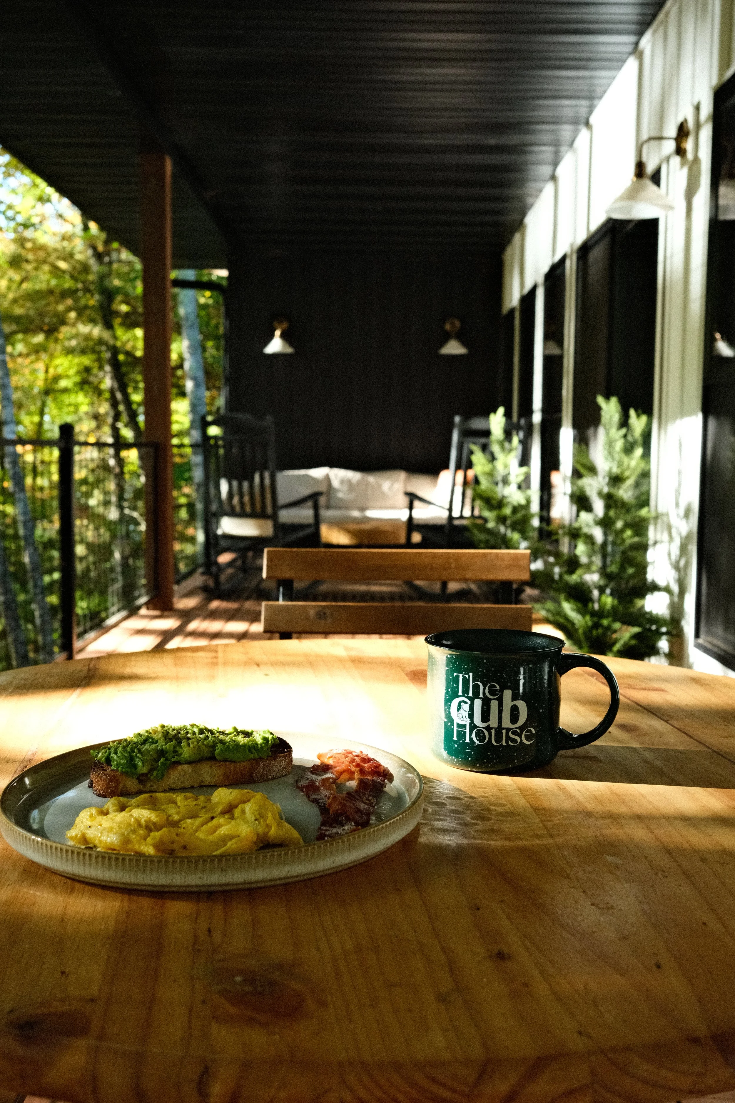 the-cub-house-breakfast.JPG
