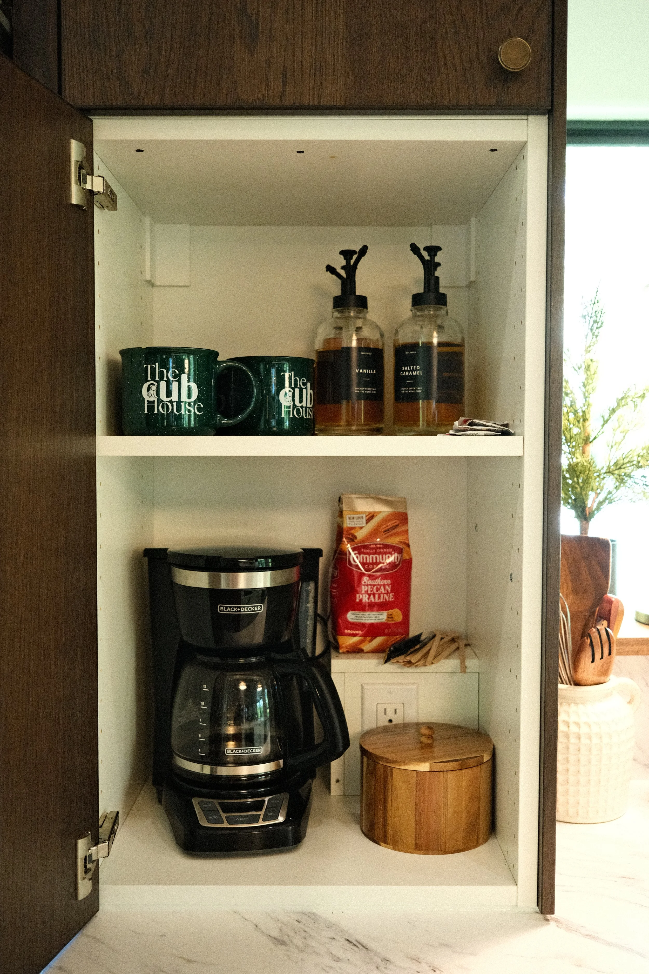 kitchen-coffee.JPG
