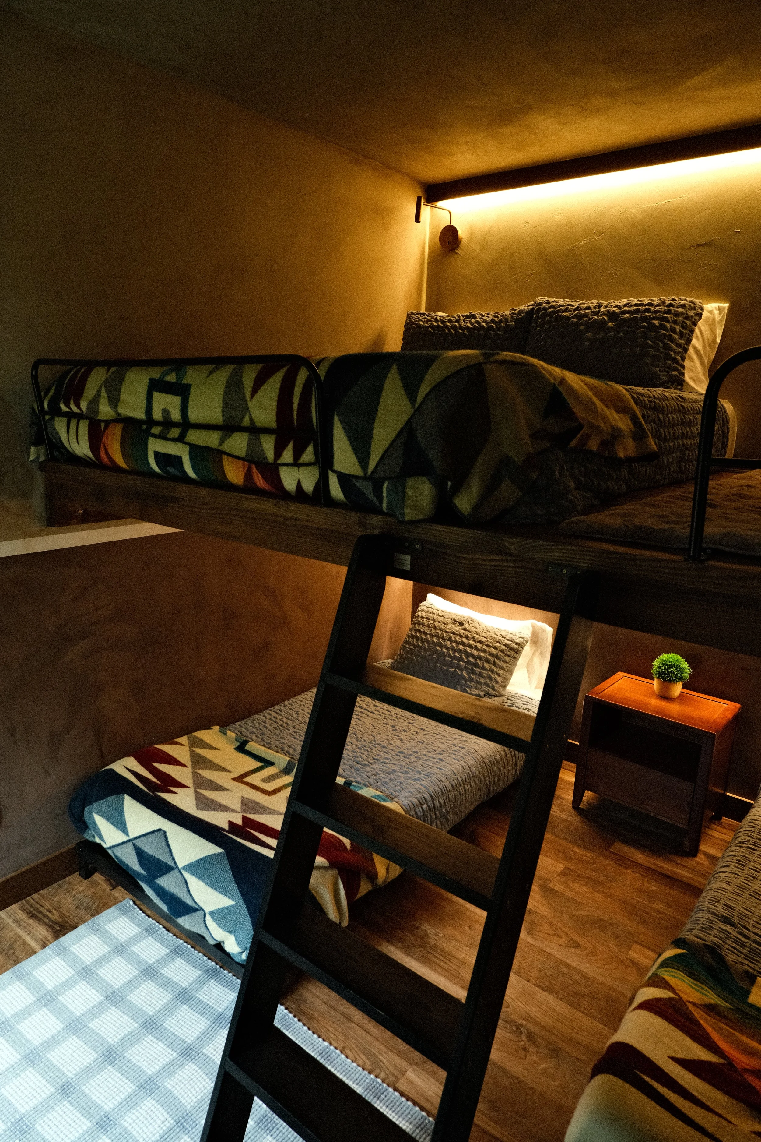 bunkroom.JPG