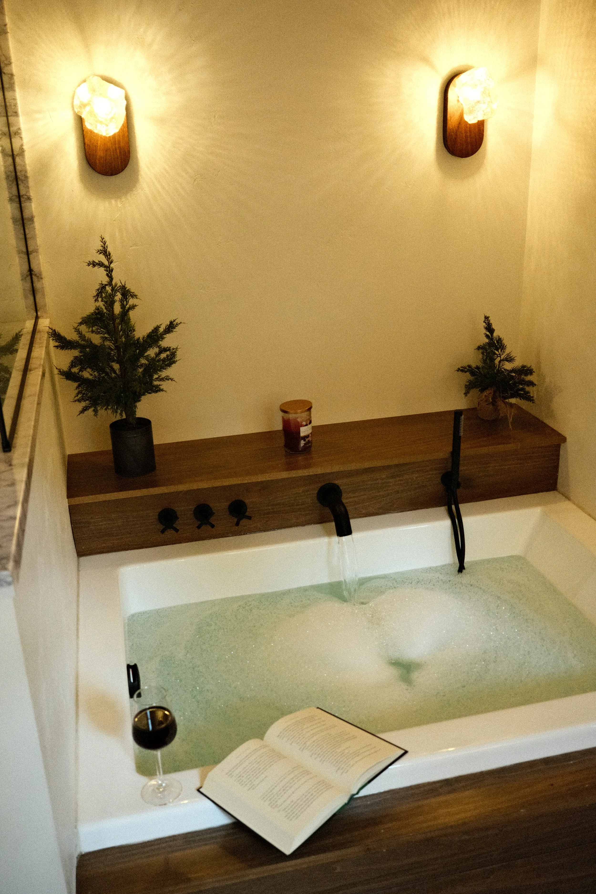 spa-bathtub.JPG