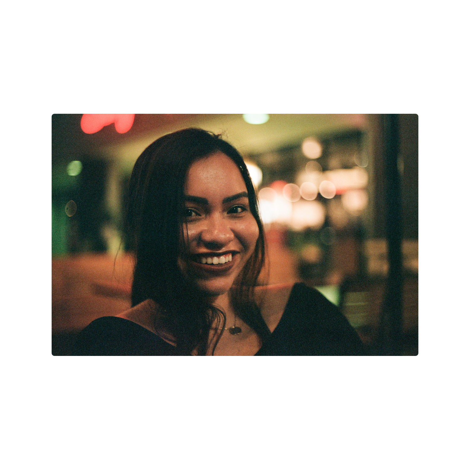 EstrellaSmiling.png