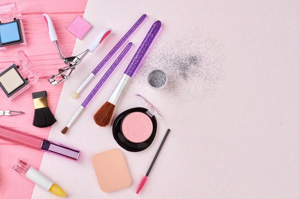 Winter Makeup Trends 2023: The Modern Update