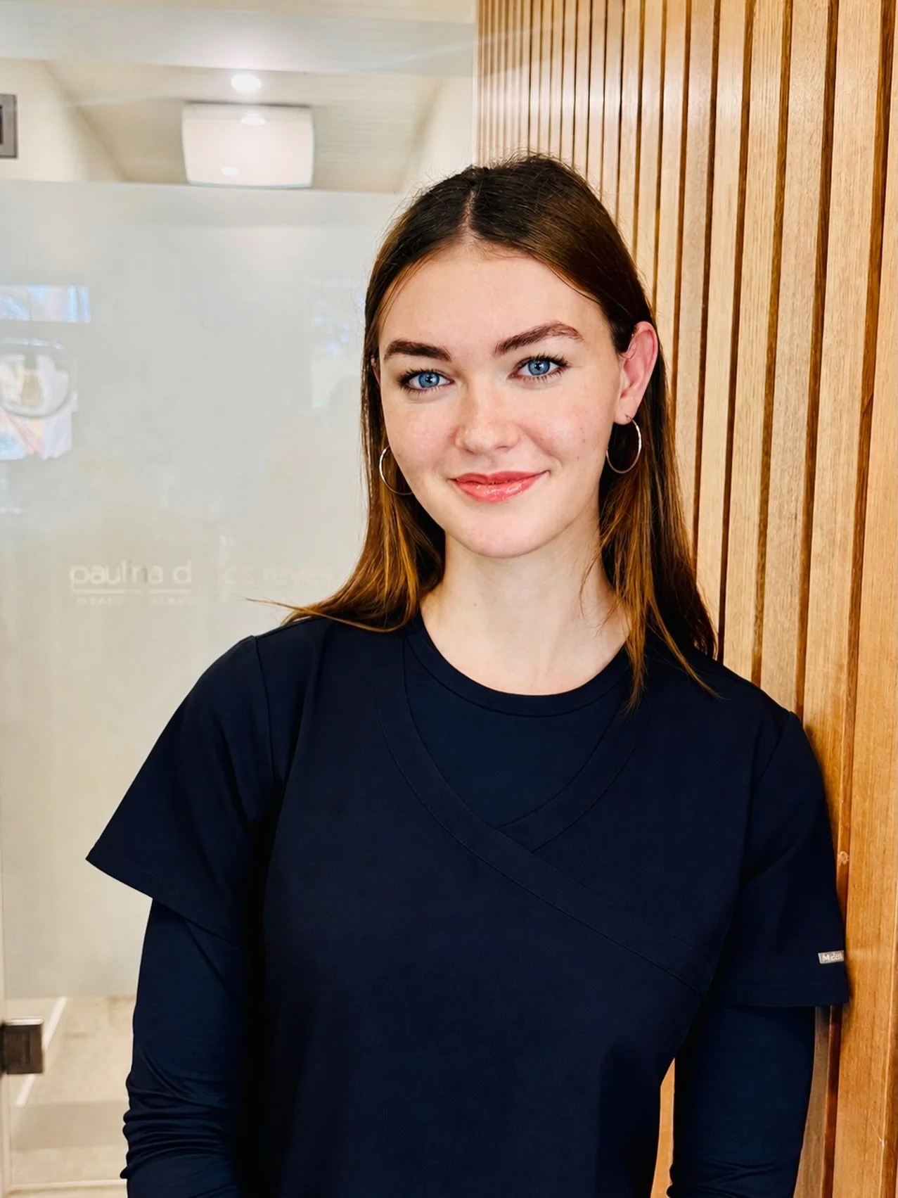 Welcome to the Paulina de los Reyes Beauty Skin &amp; Laser Clinic family, Macy! We&rsquo;re so happy to have you! ✨

You&rsquo;ll see her helping us at reception when needed, we love having her around indeed. 

Macy is currently studying Beauty Ther