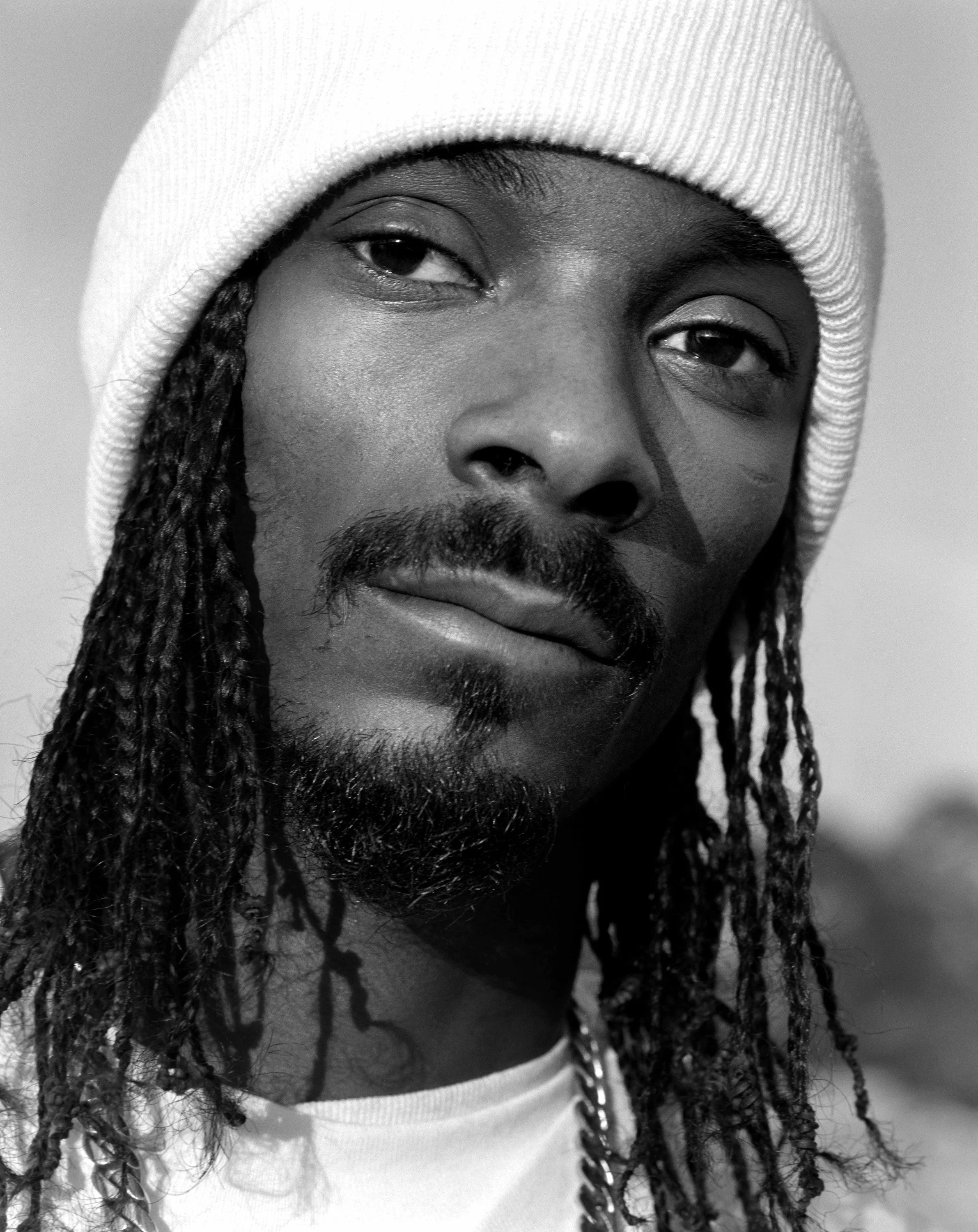 Snoop-Dogg_0001_1999_The-Source_f.jpg