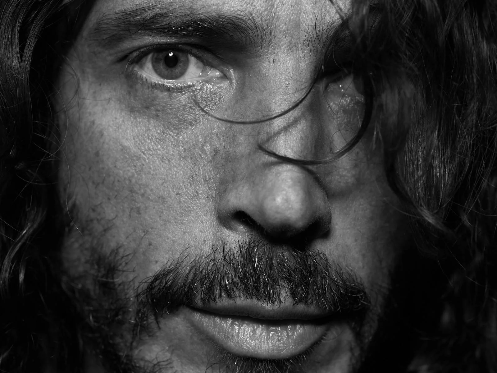 ChrisCornell_167474_f.jpg