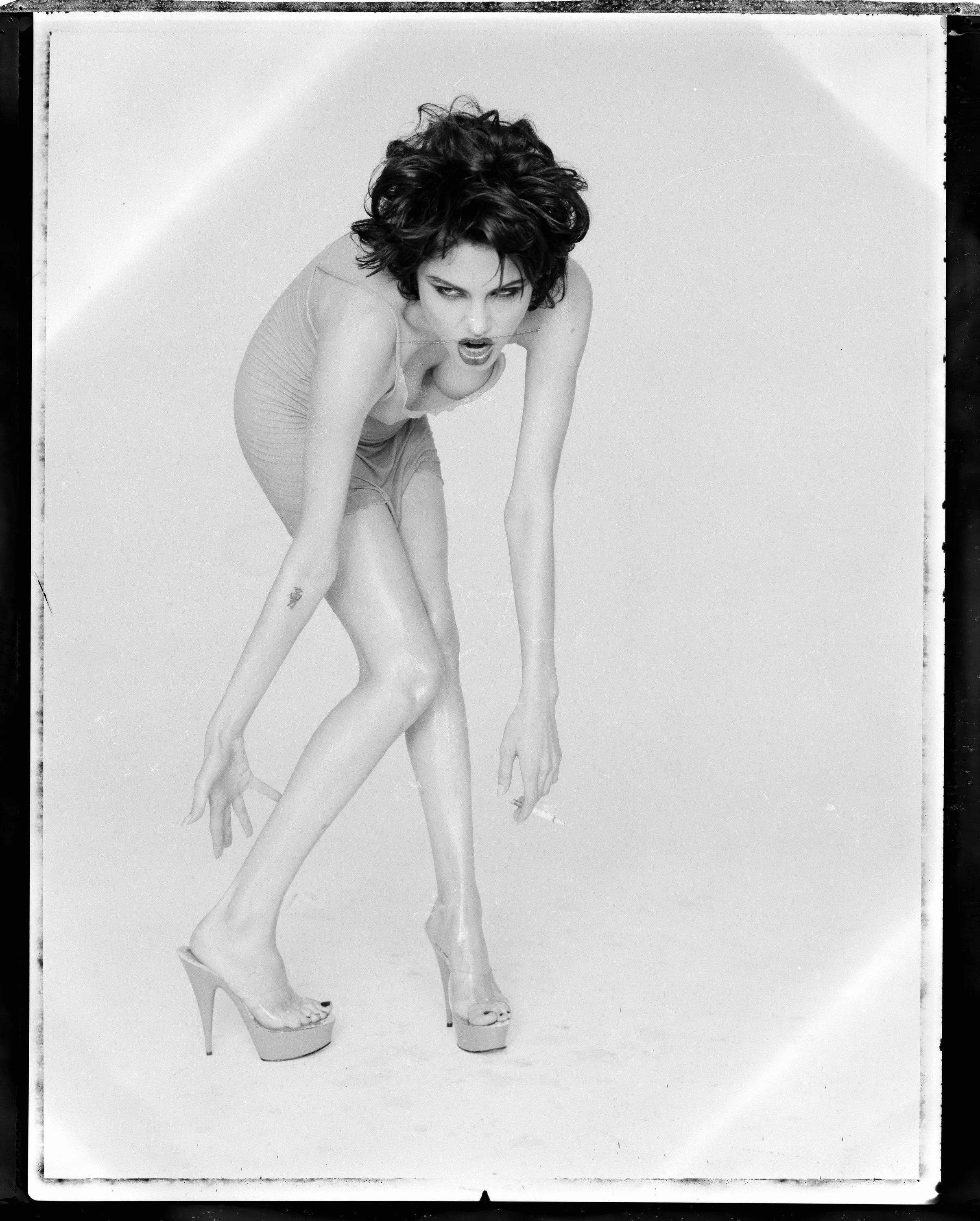 0139_1995-06-20_Angelina-Jolie_CS_0065_f.jpg