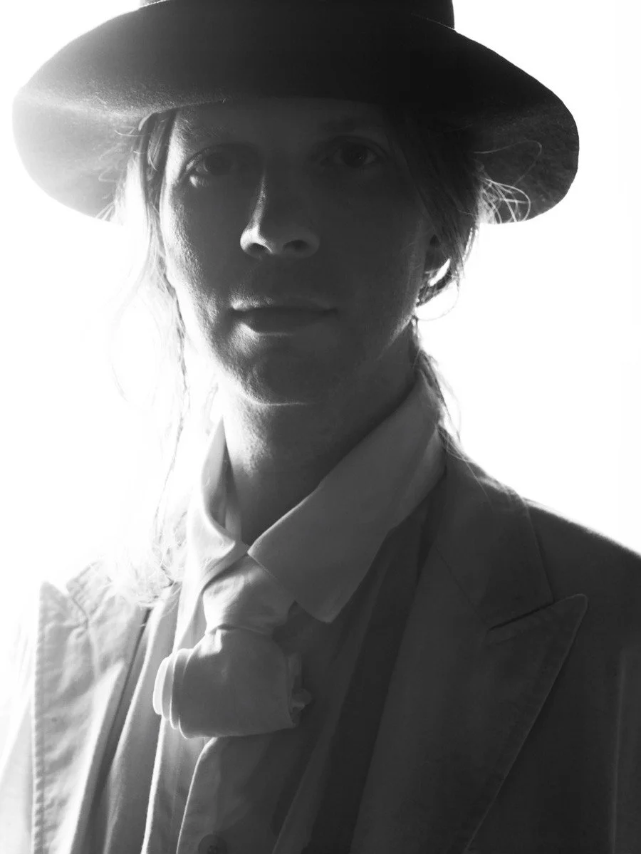 0220_71112_Beck-004595_f.jpg