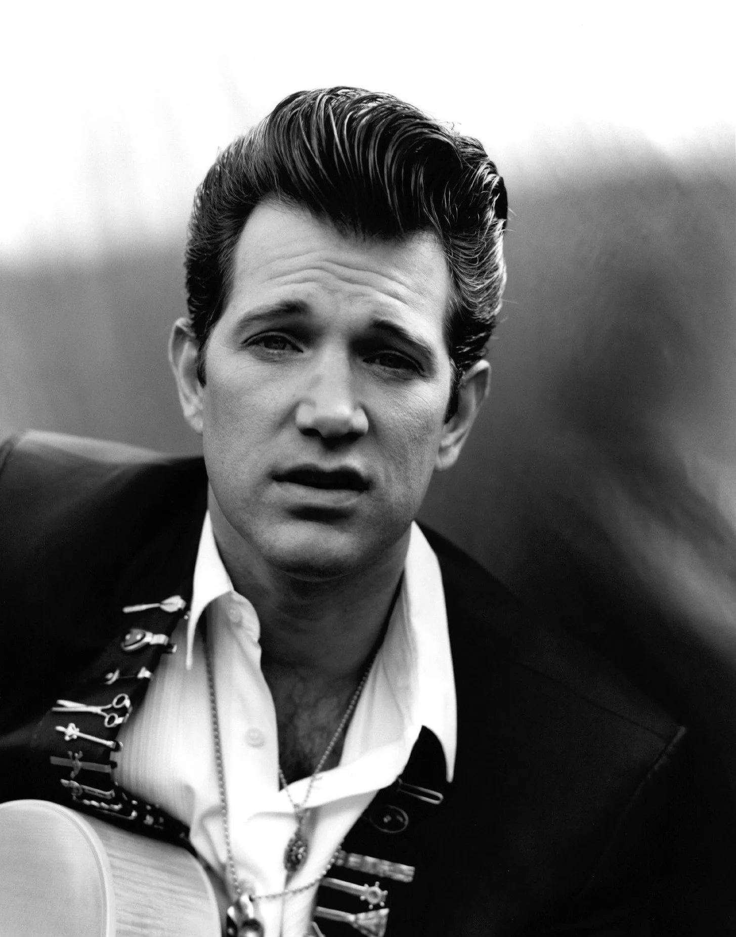 0479_chris_isaak_0002_f.jpg