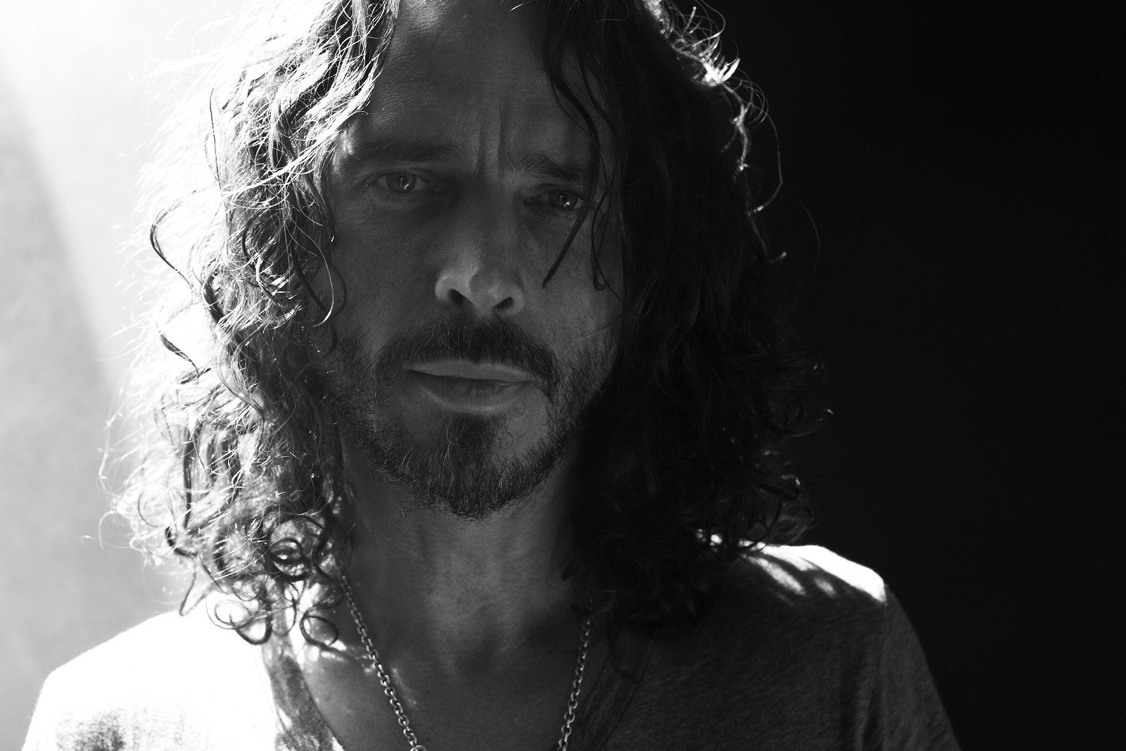 0486_ChrisCornell_7569_f.jpg