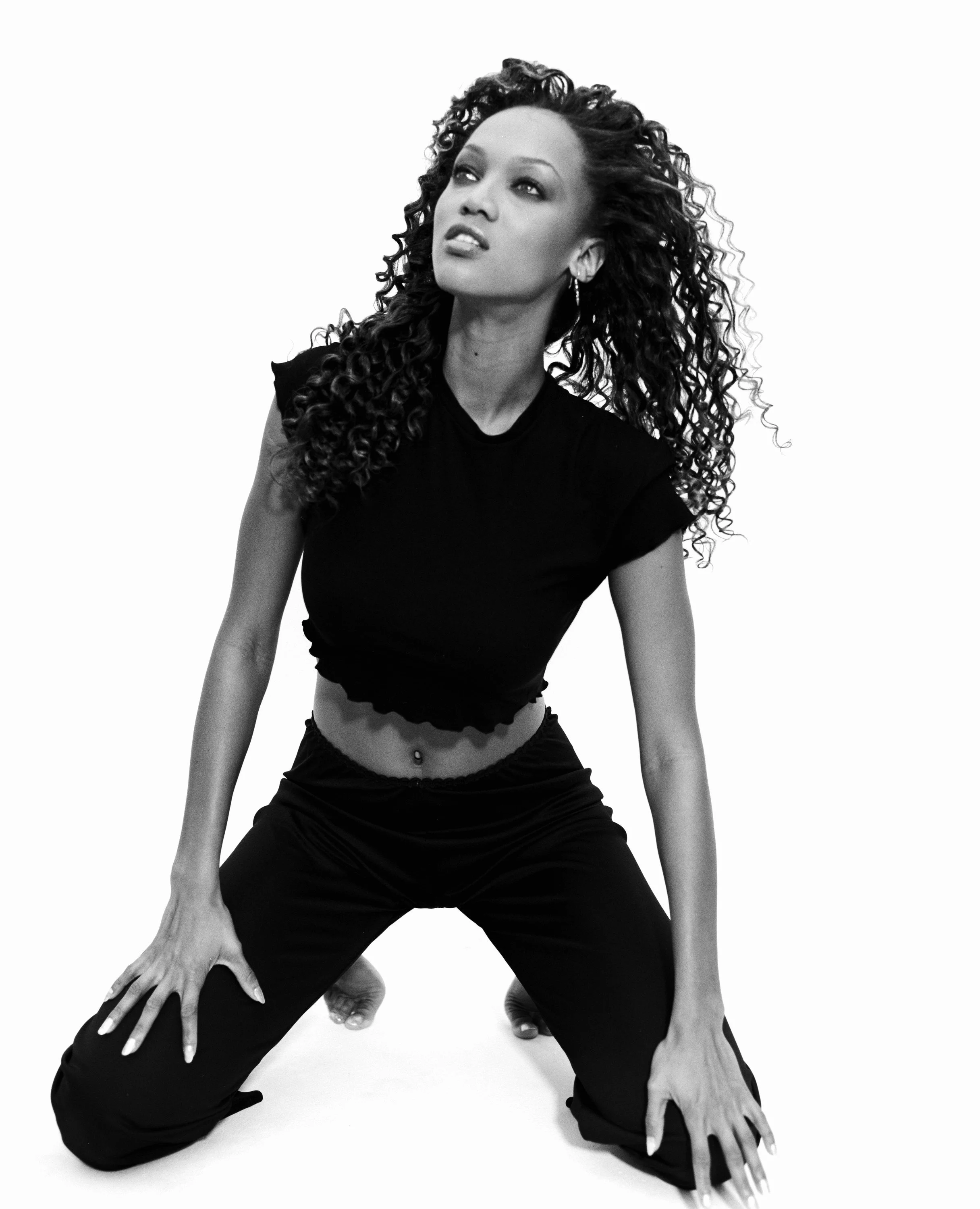 0575_1994-11-11_Djimon-Hounsou-Tyra-Banks_CS_0012_f.jpg