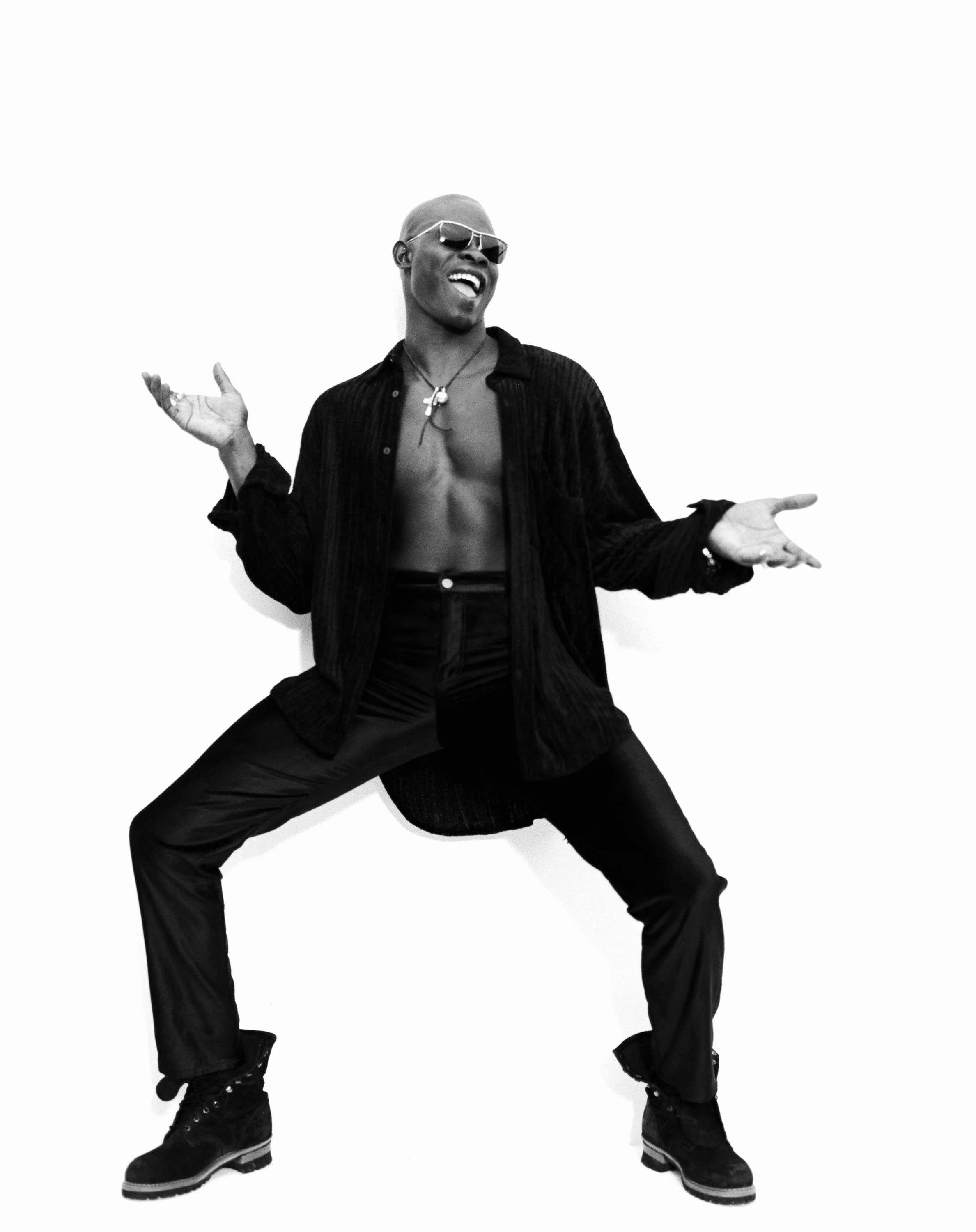 0579_1994-11-11_Djimon-Hounsou-Tyra-Banks_CS_0027_f.jpg