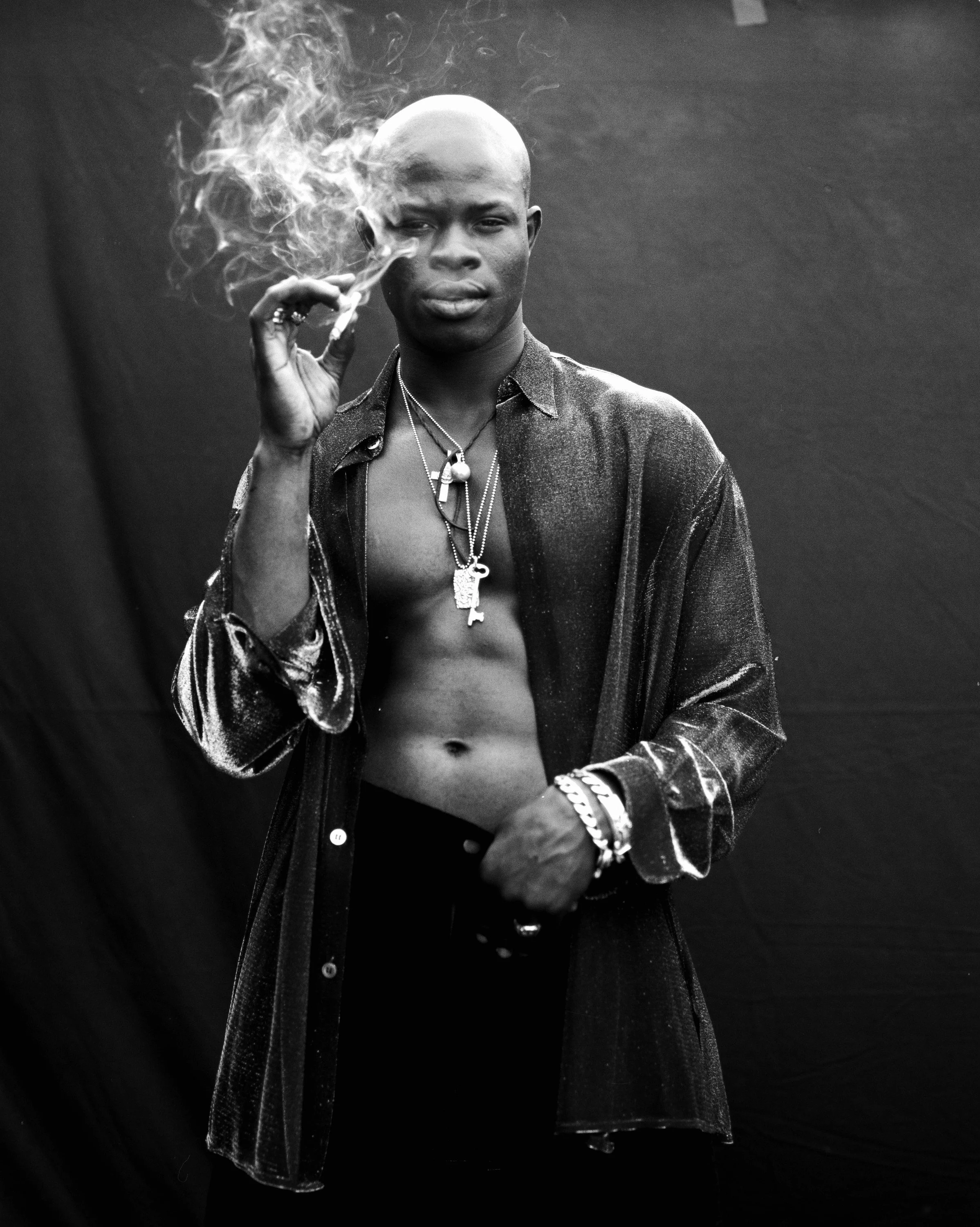 0590_1994-11-11_Djimon-Hounsou-Tyra-Banks_CS_0091_f.jpg