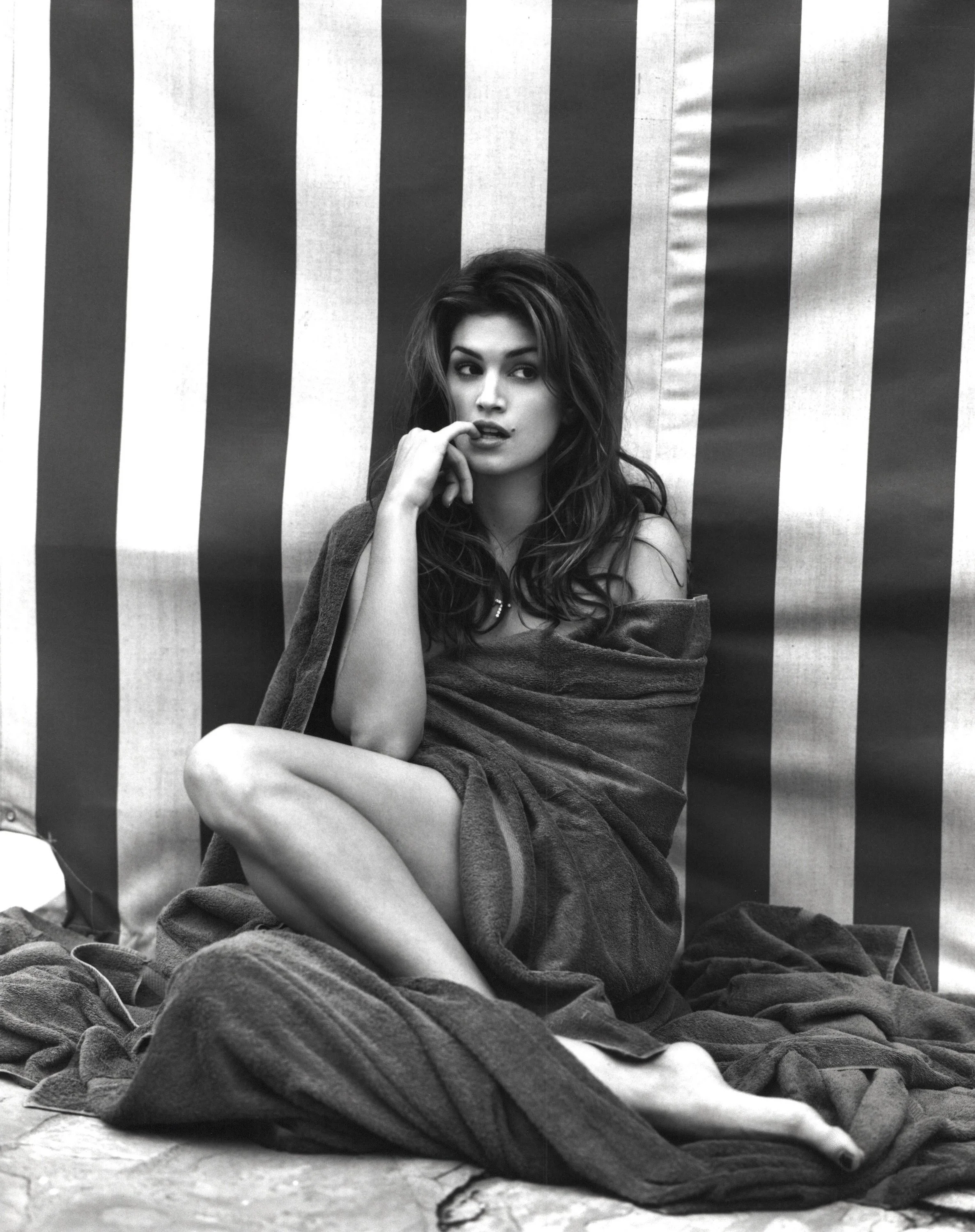 0596_1993-02-04_Cindy-Crawford_AP_5_f.jpg