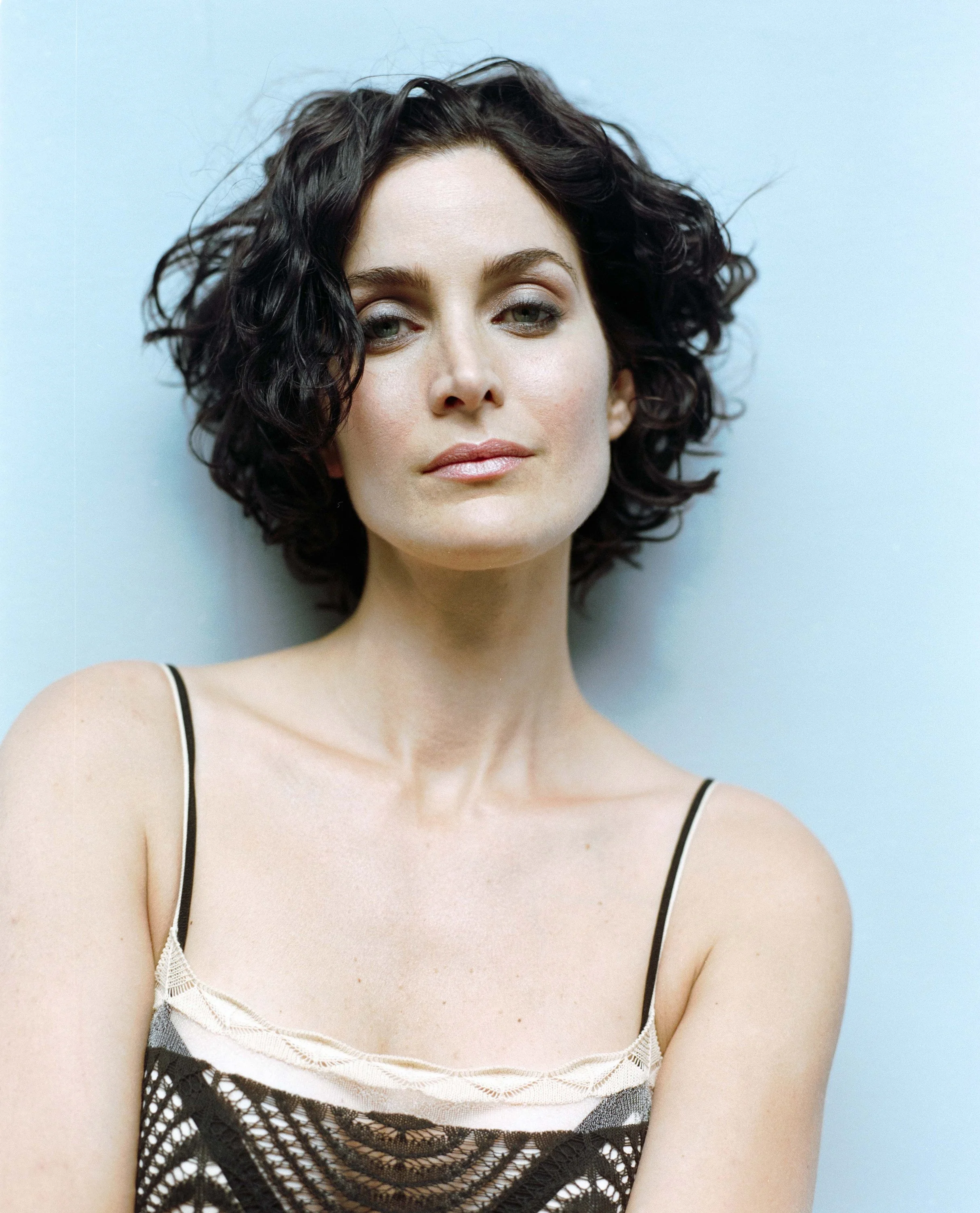 1145_1999-04-21_Carrie-Ann-Moss_CS_0026_f.jpg