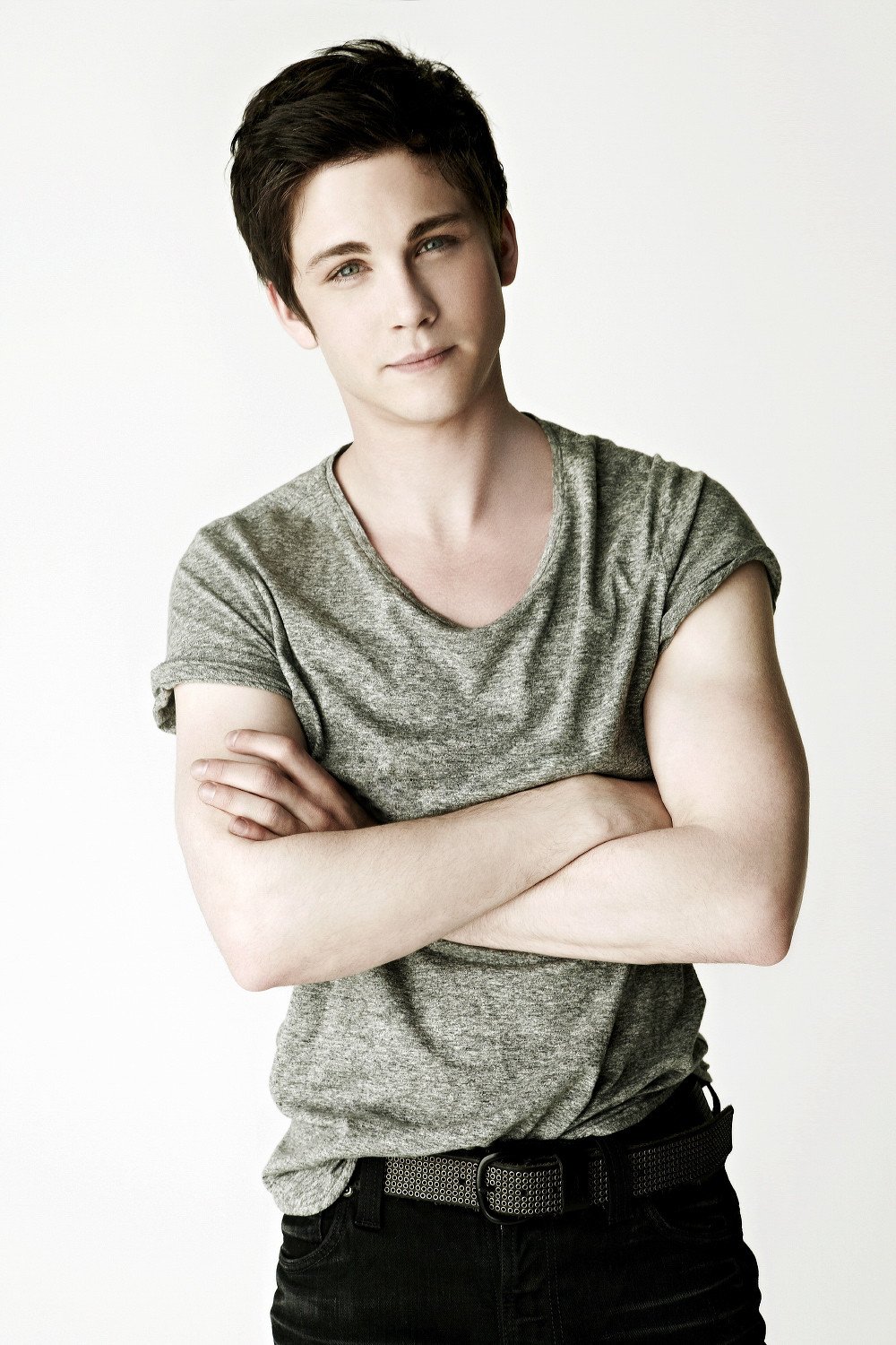 1397_Logan_Lerman_MG_9503_Ret1_f.jpg