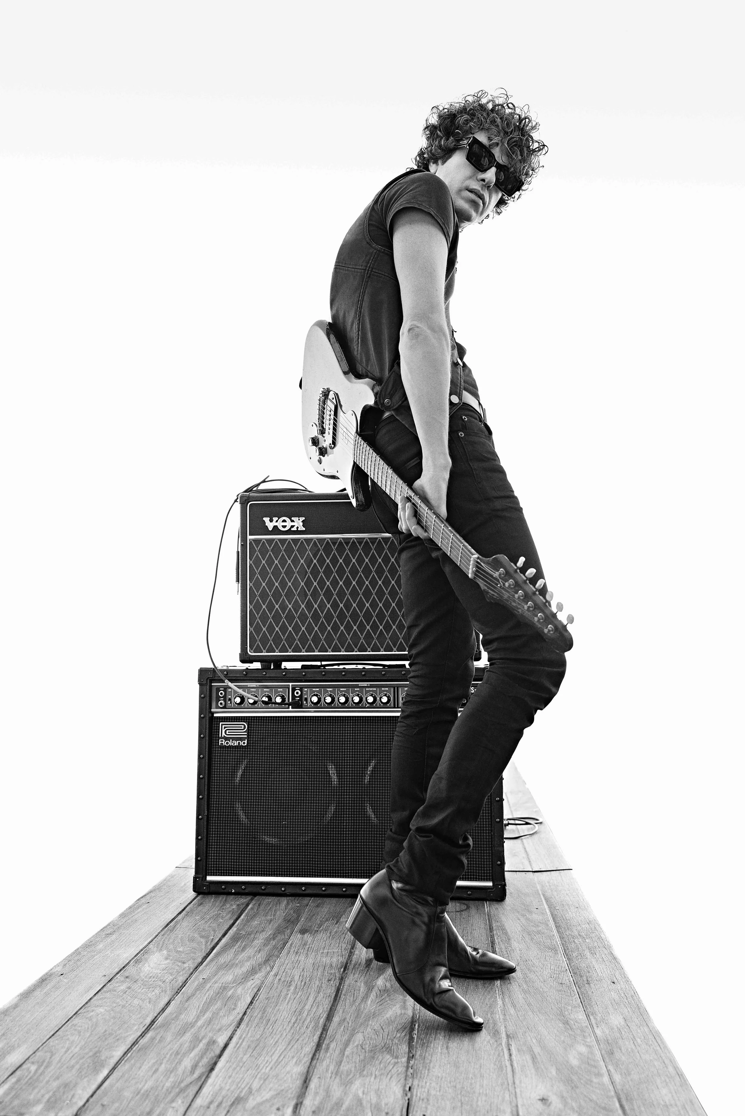 2674_KOOKS-MERCH-VIS-20522A-sRGB.jpg