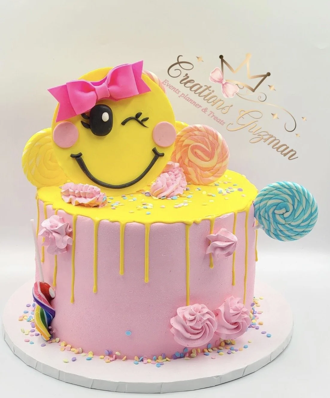 Coustom Cakes