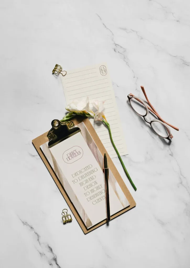 Notepad-Mockup-DD-725x1024.webp