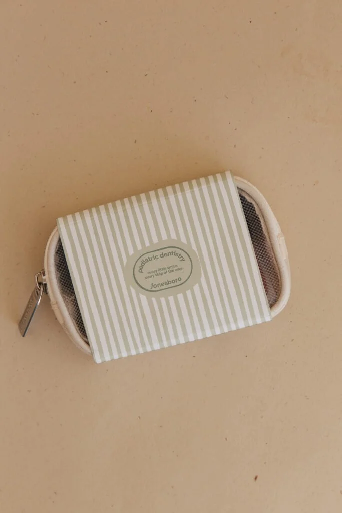 Dentist logo displayed on a pouch