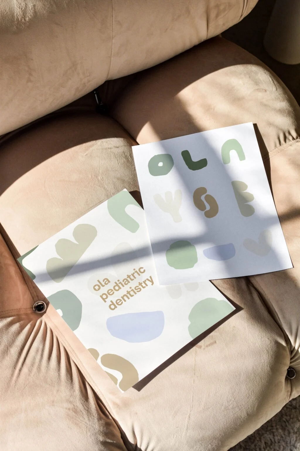 Organic shapes and illustrations for a pediatric dental brand
