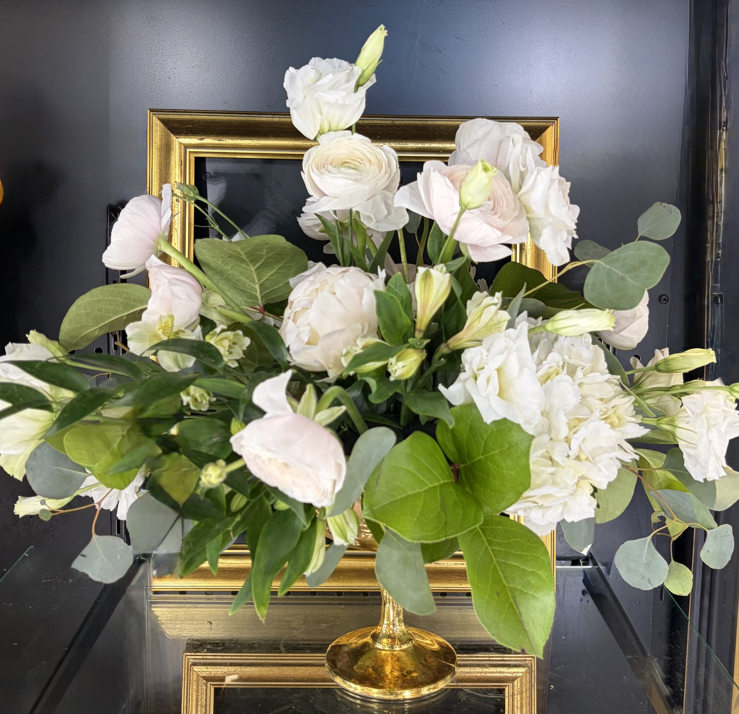 Elegant White Floral Centerpiece