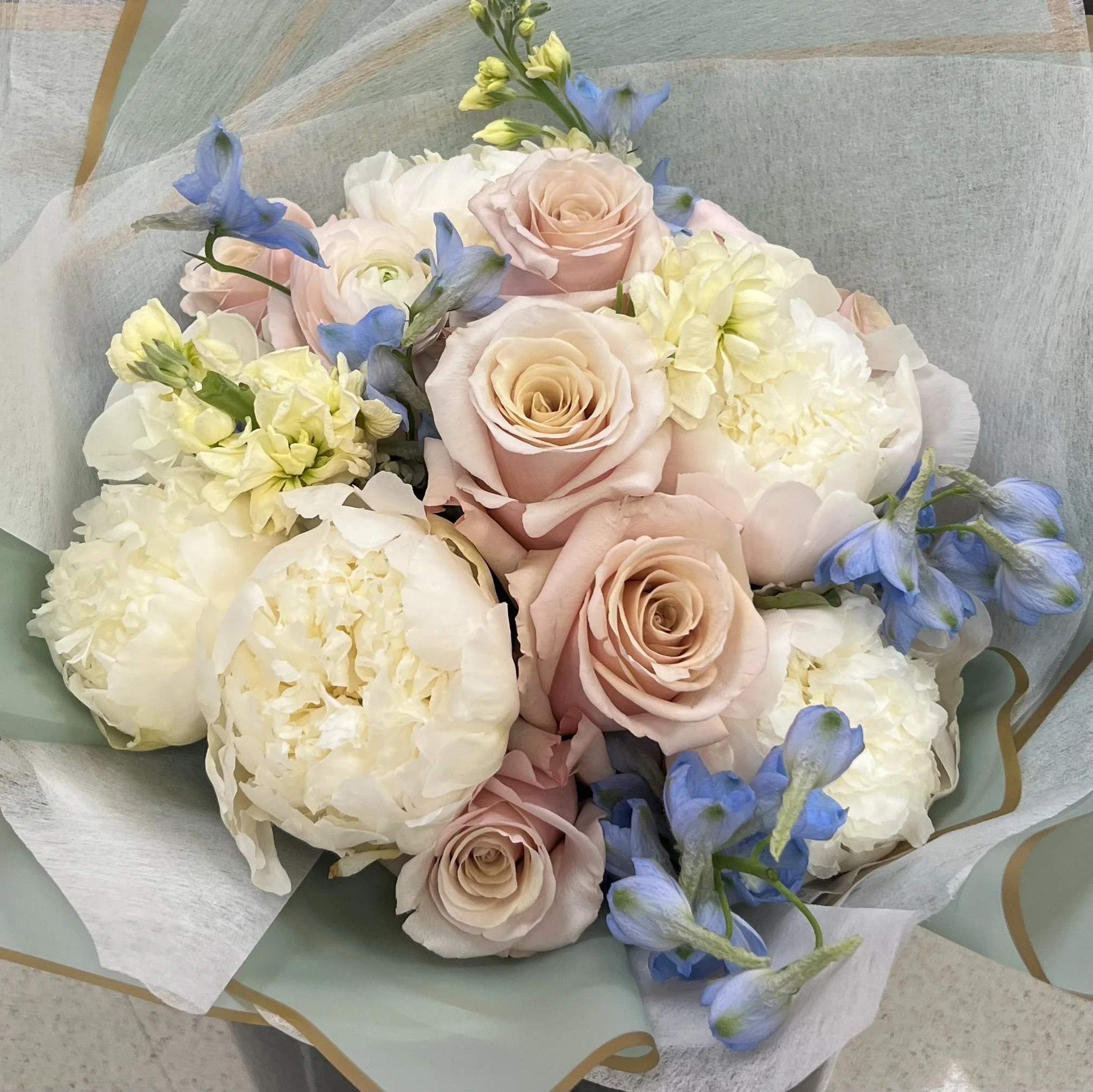 Graceful Elegance Bouquet