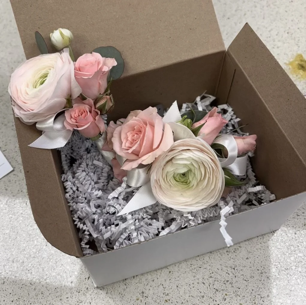 Elegant Corsage Set