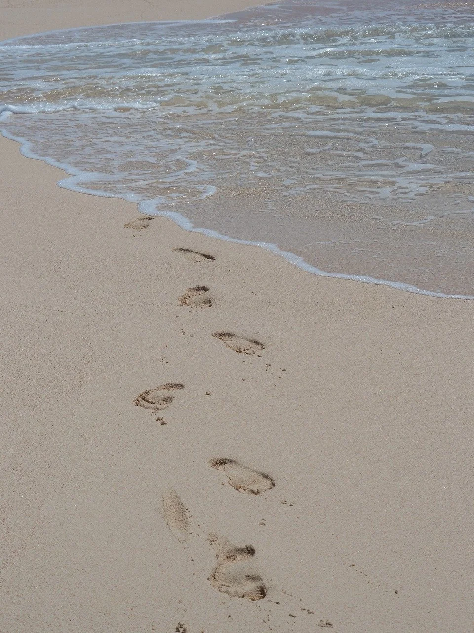 footprints.jpg