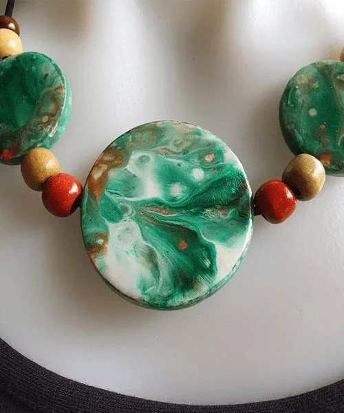 Necklace1.png