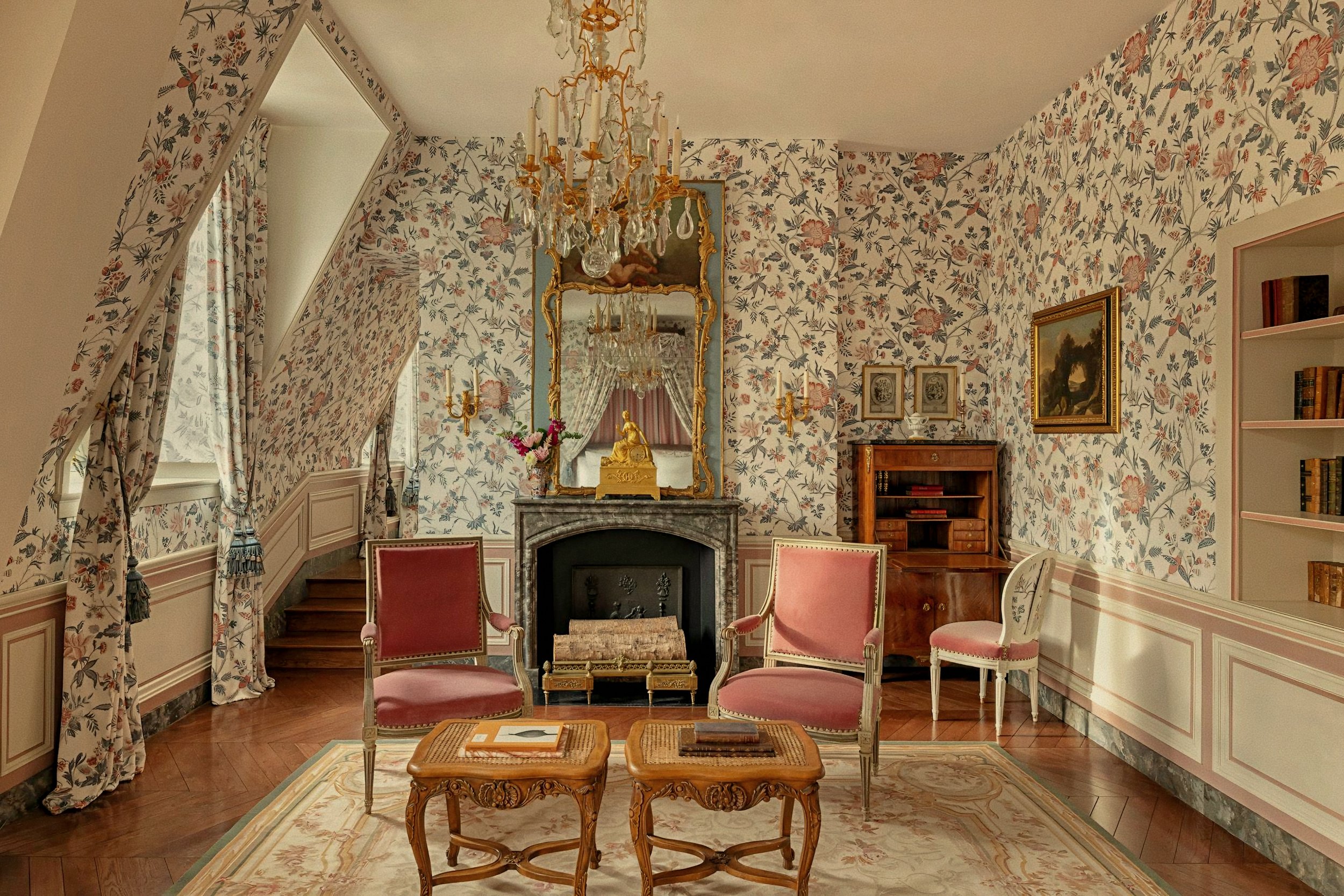 Toile de Jouy wallpaper and gilt armchairs salon Airelles Château de Versailles, Le Grand Contrôle, France.