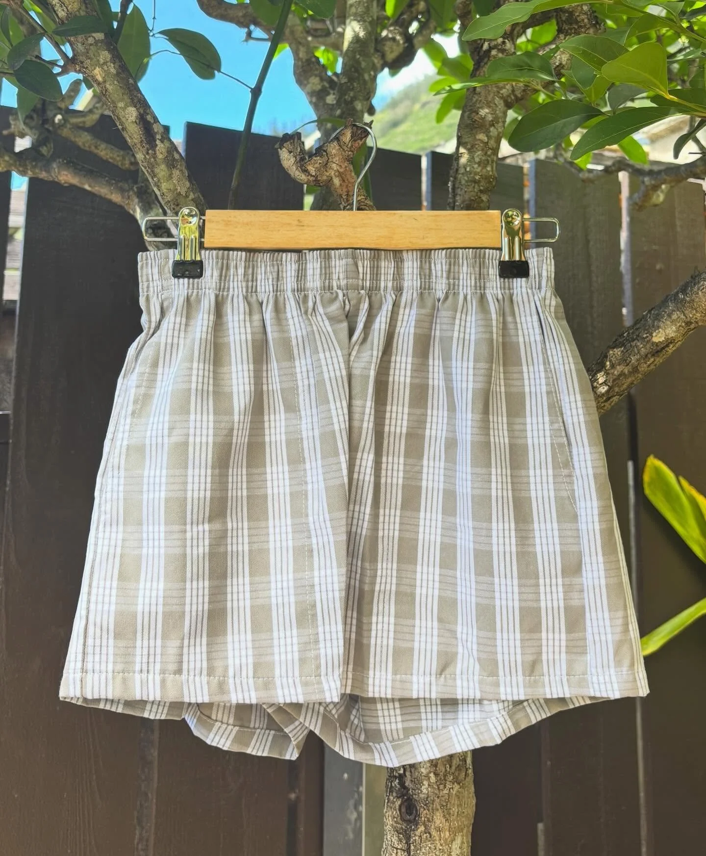 Our shipment of Palakas has arrived and have been sent to the following stores. @therefineryhonolulu on Oahu, @oliviaclareboutique on Hawaii island at both stores Kona and Waikoloa, @most_irresistible_shop in Hilo, and Hee Fat General Store on Kauai.