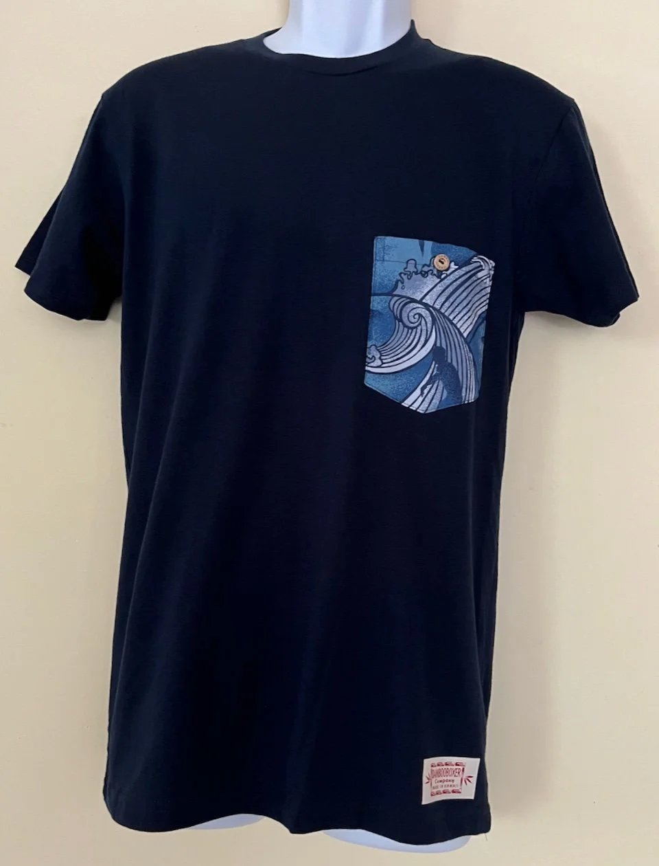 T299-Offshore-on-navy-tee-lrg.jpg