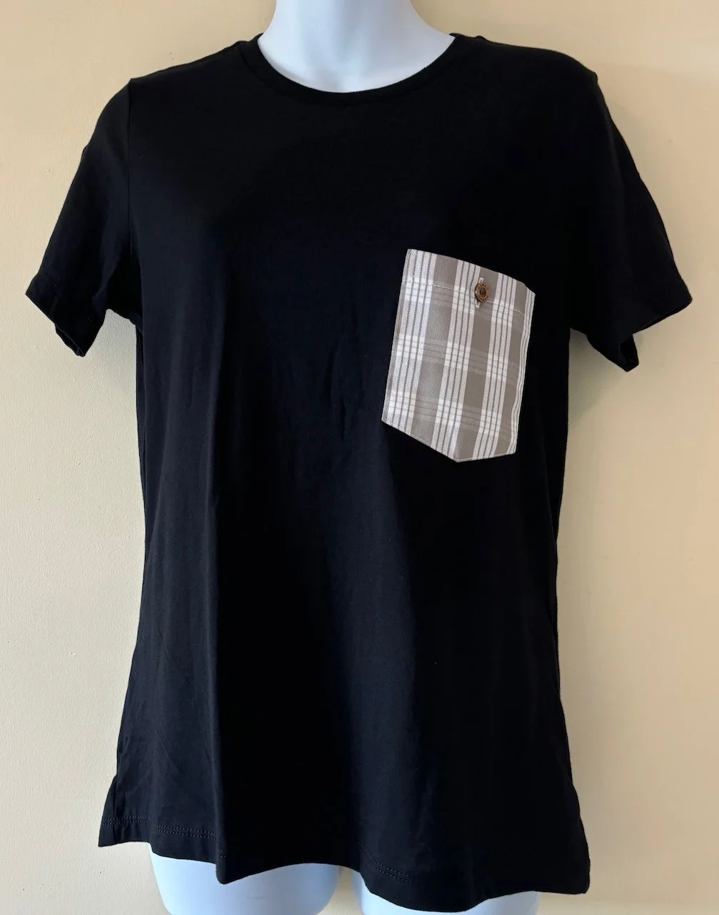 LRT-13-Palaka-gray-on-blk-lrg.jpg