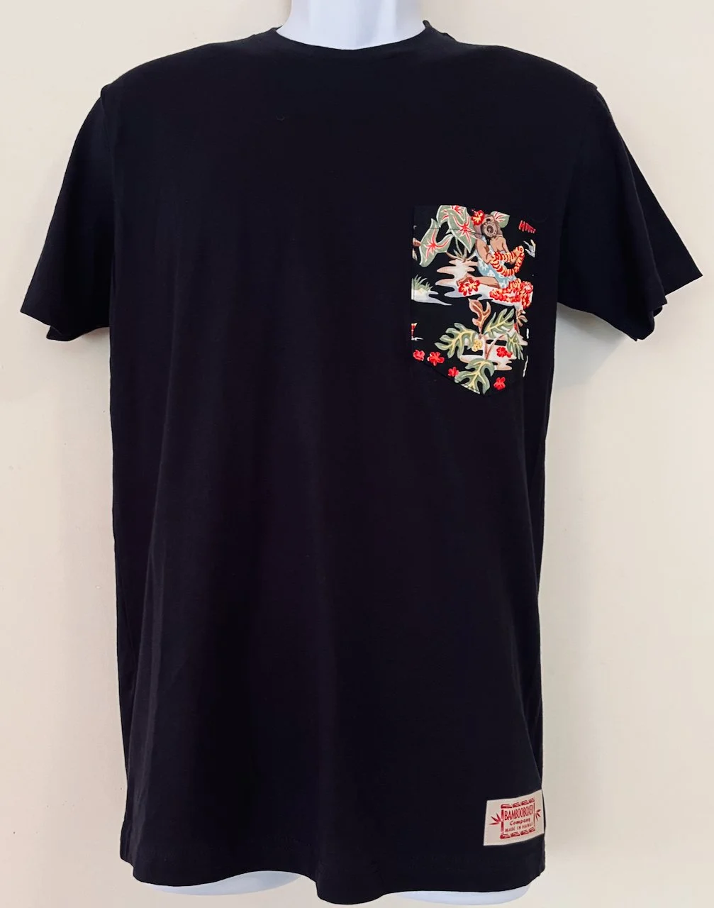 T159-Luau-blk-on-blk-tee-lrg.jpg