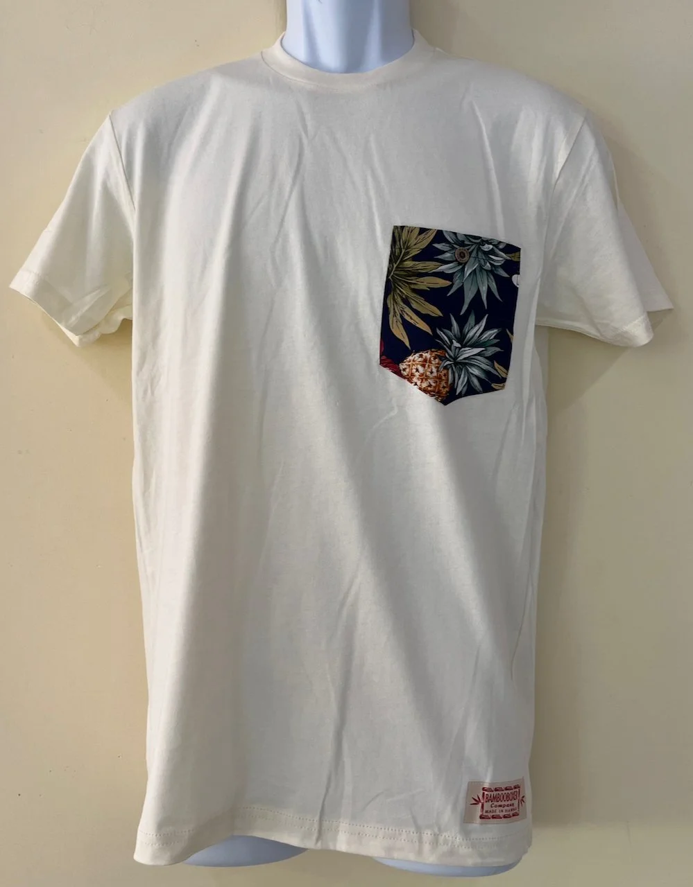 T560-Paina-Mao-Melia-navy-on-nat-t-lrg.jpg