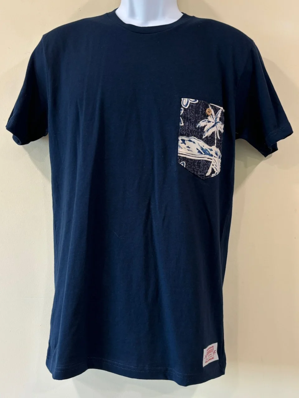 T210-Hapuna-on-navy-lrg.jpg