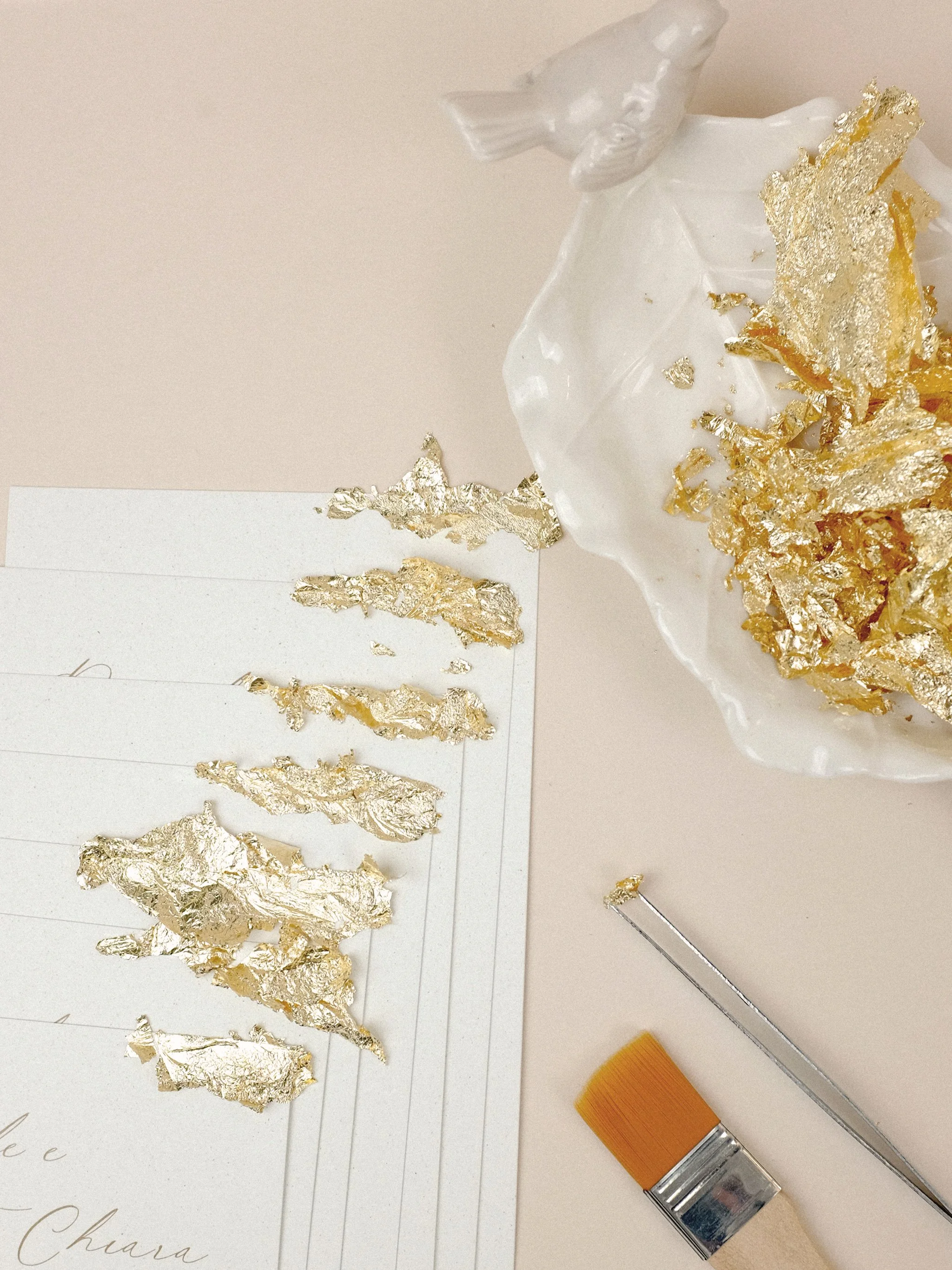 Applicazione della foglia oro