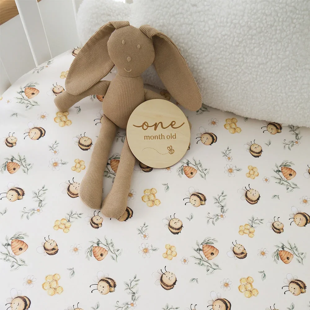 bumblebees-cot-sheet-lifestyle-1_3000x.webp