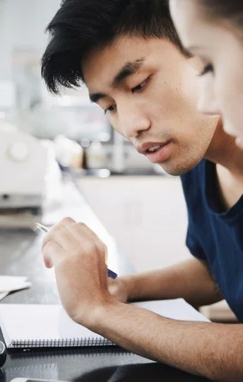 Students at an industry mentoring session
