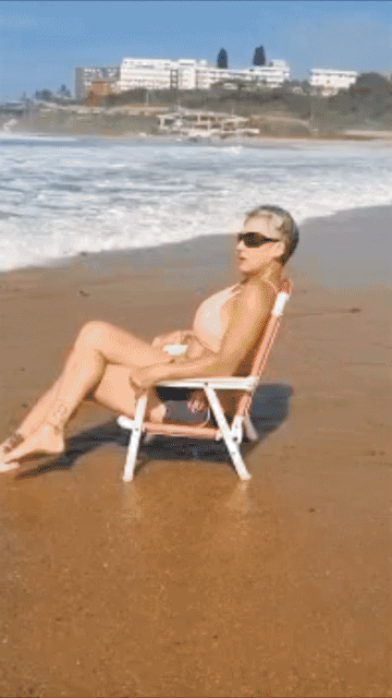 Amazon - UGC Socials Batch 2_High_Tide_V09_cutdown.gif