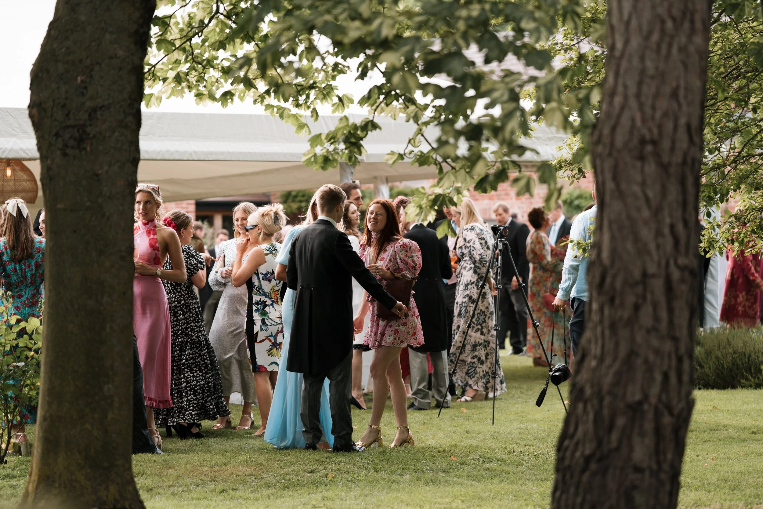 English-garden-wedding.100garden wedding-105.jpg