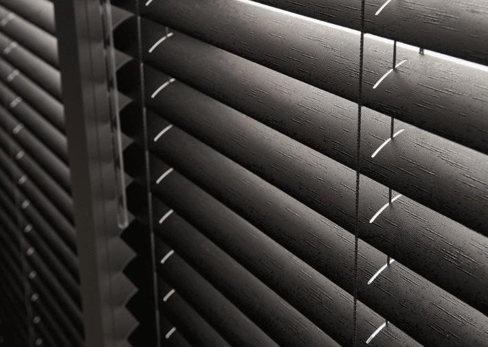 A modern textured venetian blind in Georgetown, Guyana
