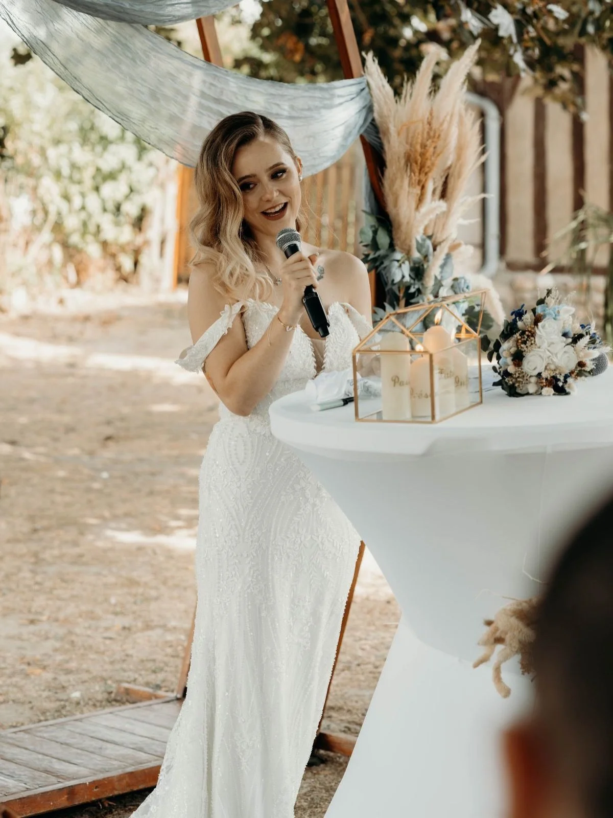 Une magnifique mari&eacute;e, un tr&egrave;s beau couple et une si belle journ&eacute;e. 🤍

Photo : @julieparmentierphotographe