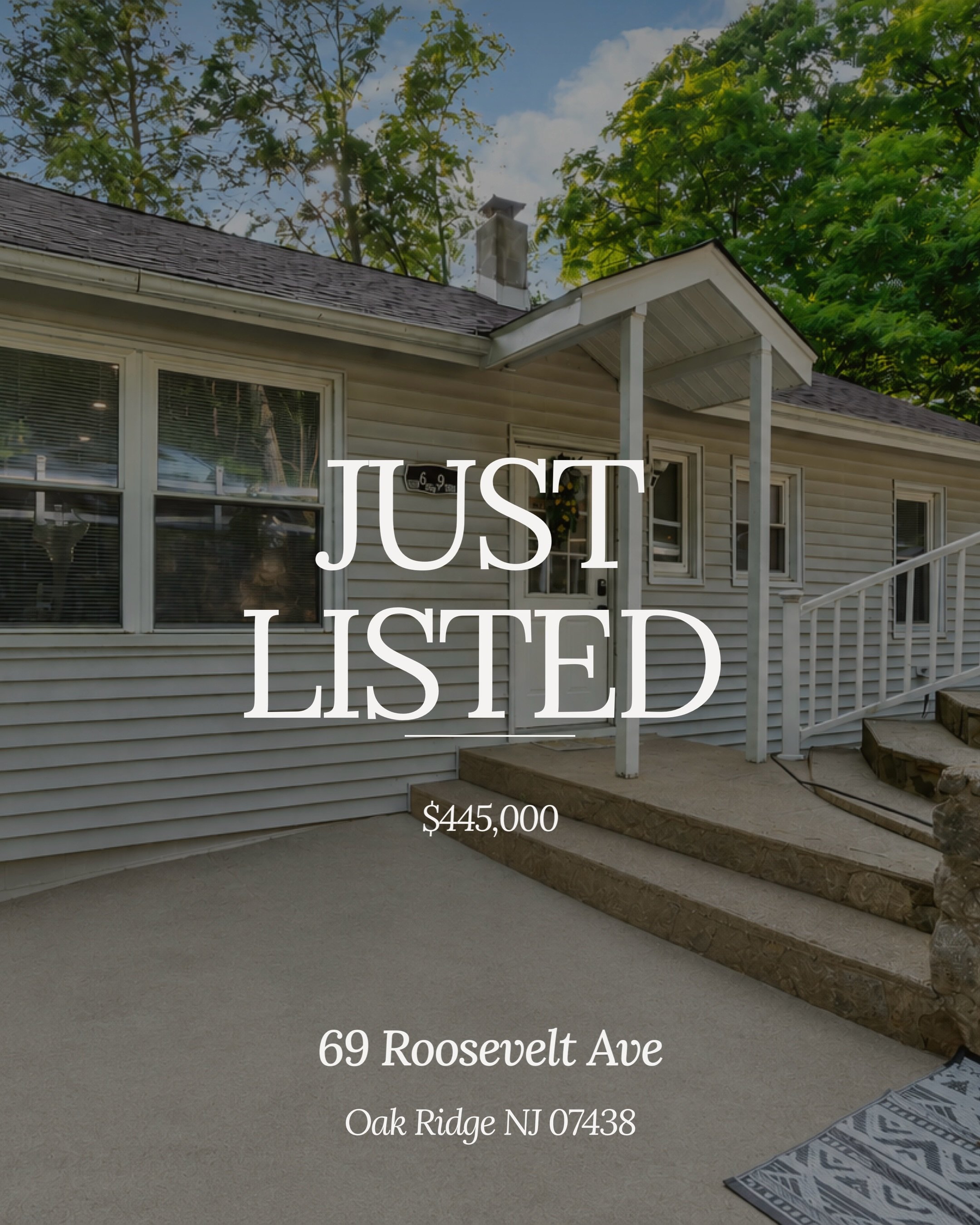 Open House Sat 7.25/ Sun 7.26 from 1 to 3 pm 

Beautifully updated ranch at the end of a quiet street, surrounded by woods and overlooking a peaceful brook. Enjoy the privacy while being just 6 minutes from local shopping and Route 23. The bright mai
