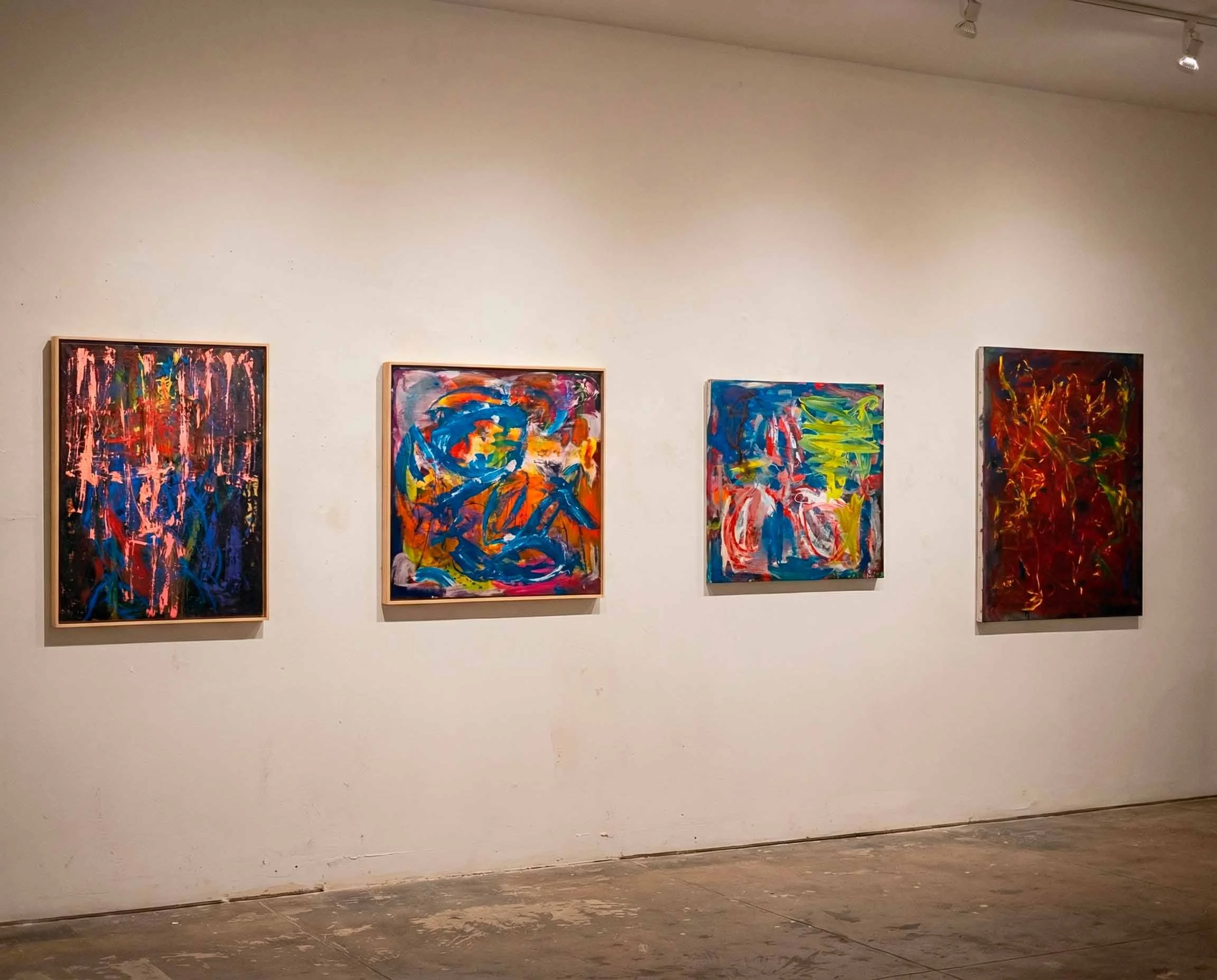 freepik__natural-gallery-exhibition-realistic-photography-p__84715.jpg