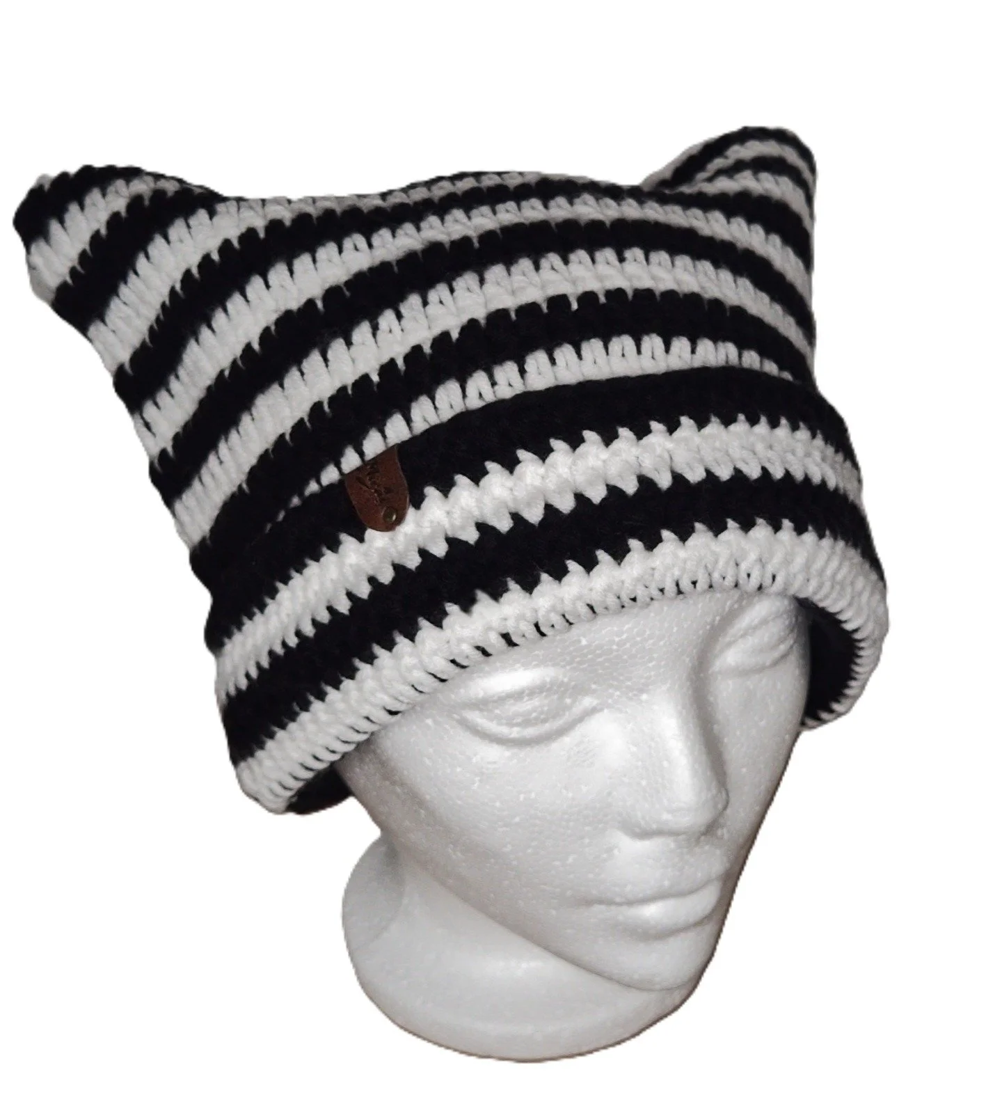Tuque noire et blanche.jpg