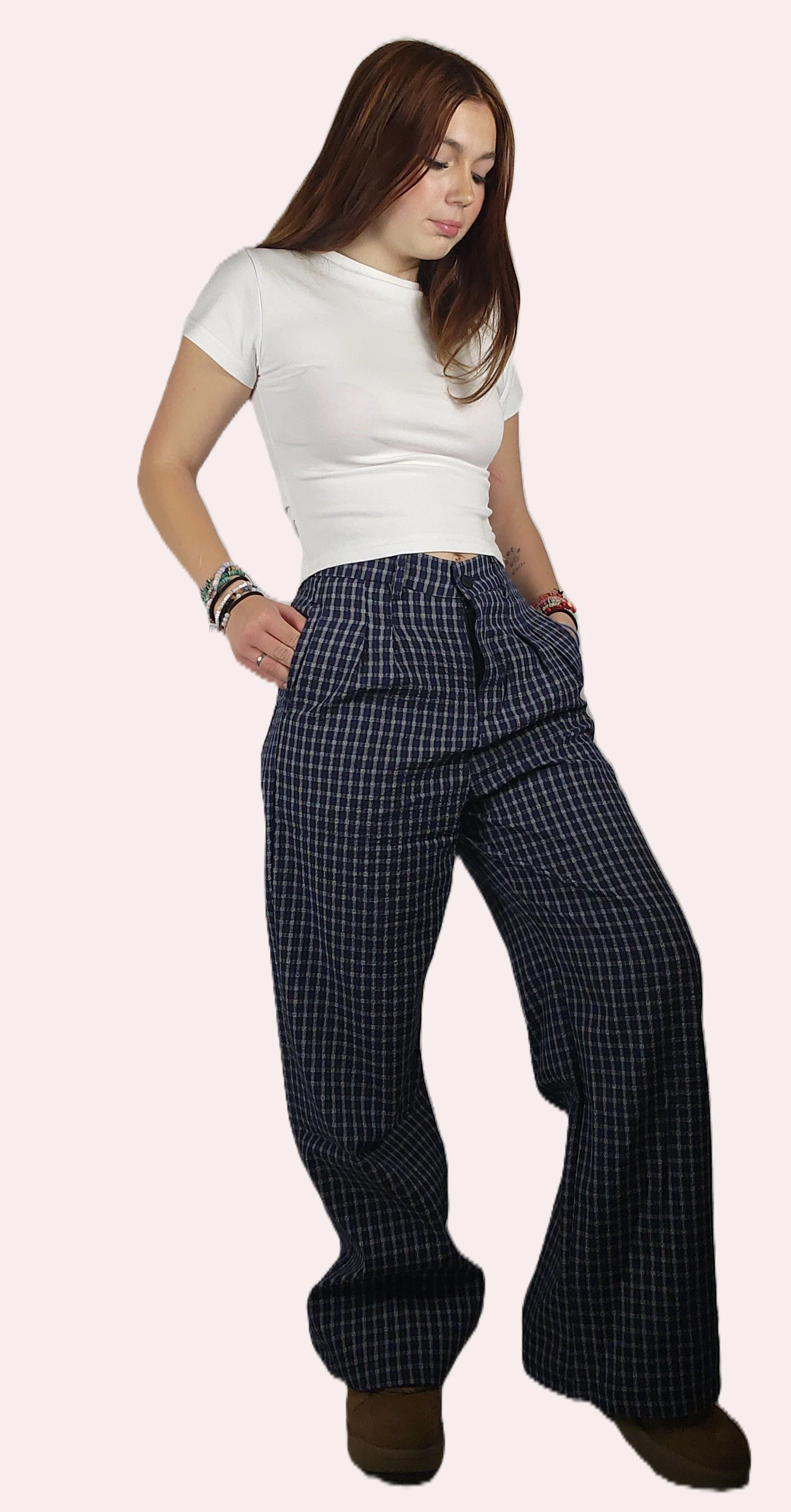 Pantalon à careaux marine et blanc